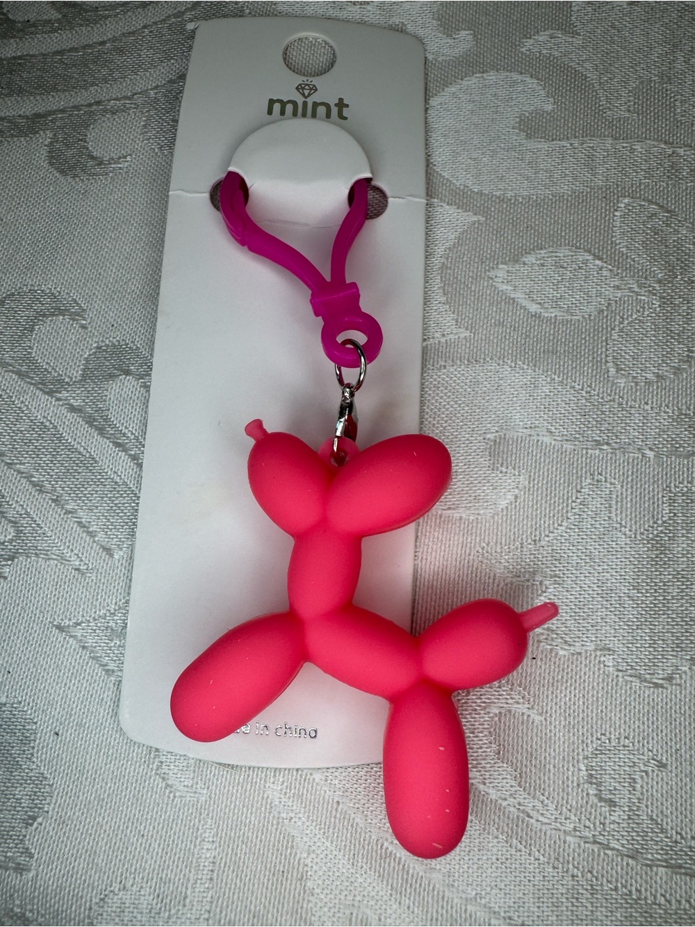 New Mint Matte Bright Pink Balloon Dog Keychain Clip